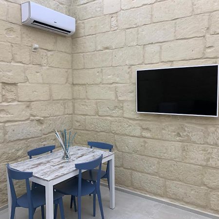 Villa Casa Loca Intera Casa A Due Passi Da Porta San Biagio Lecce Exterior foto